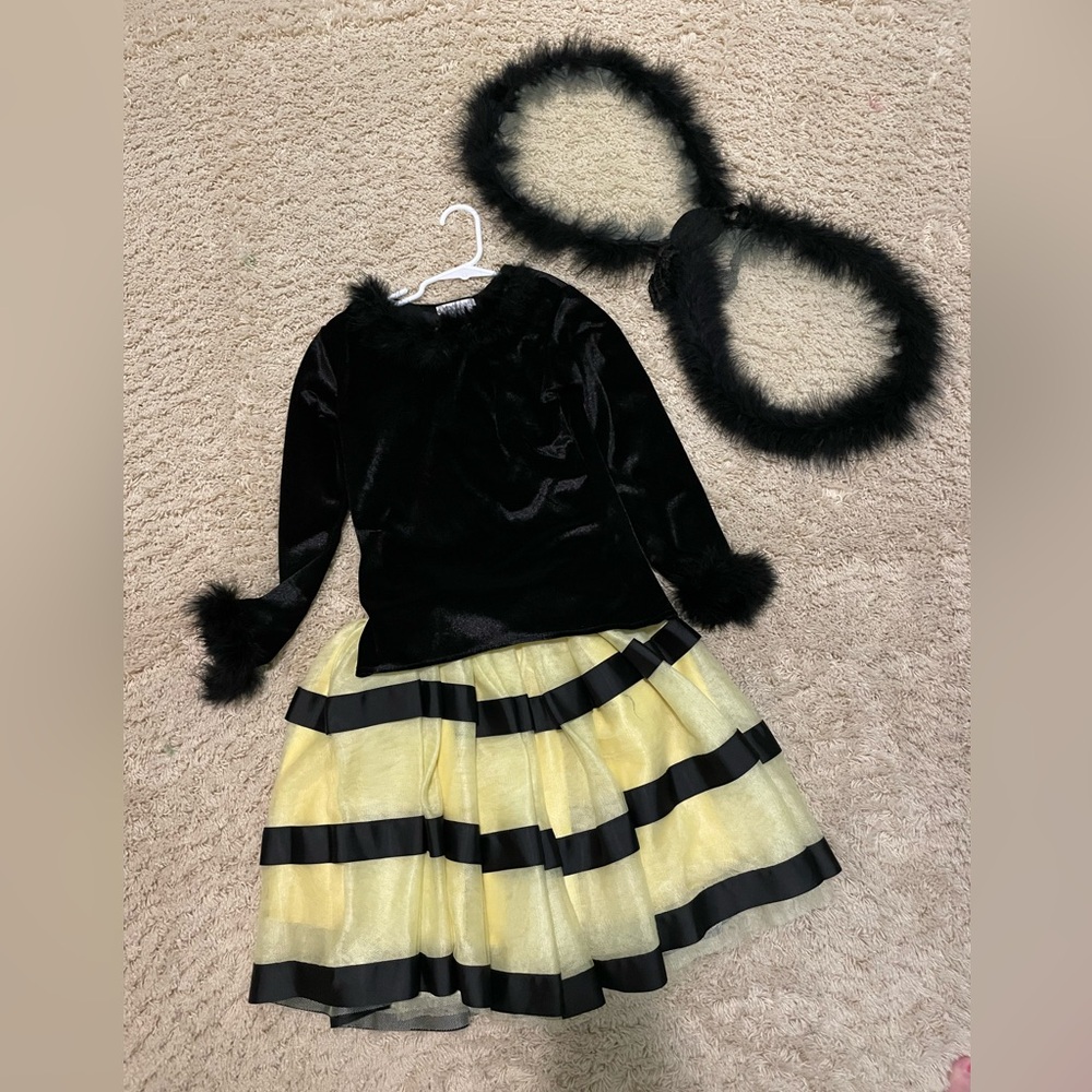 Pottery barn kids bee costume size 7-8